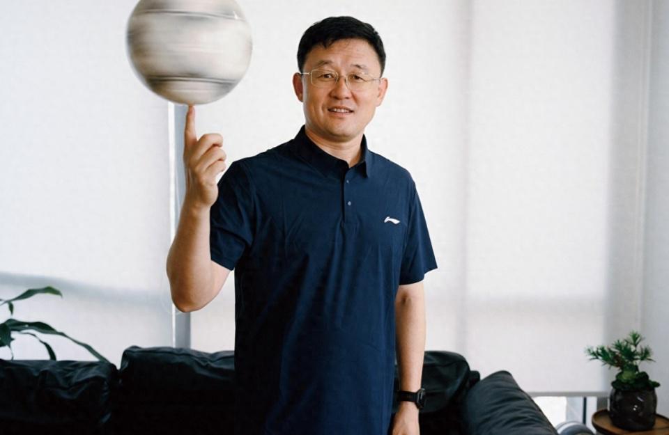 布官方公告, 合理抢人
