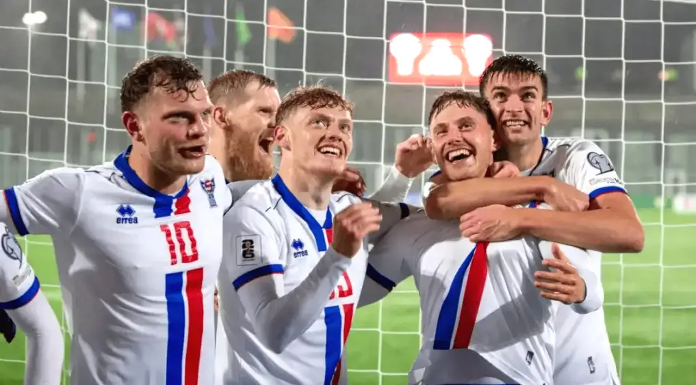 战胜巴西队, img